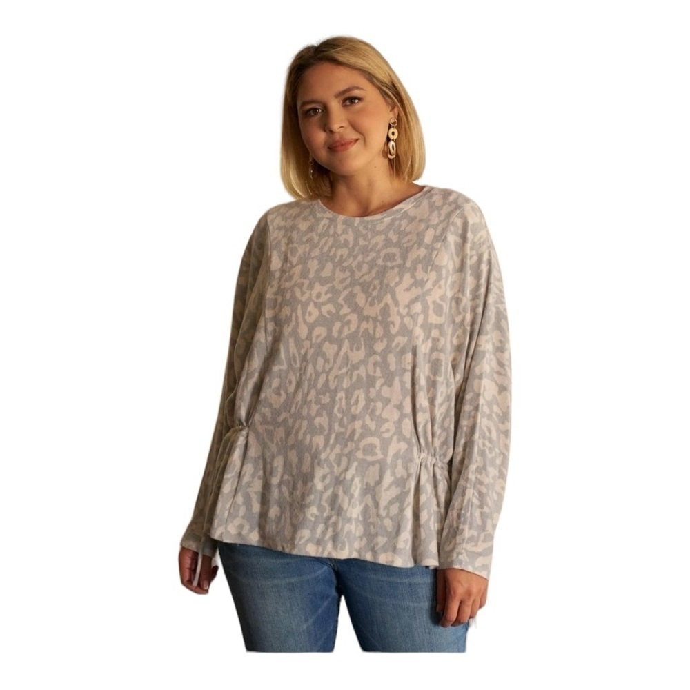 Gilli Women's Sweater‎ Gray Leopard Print Pullover Top Size Medium M 2720-JACI